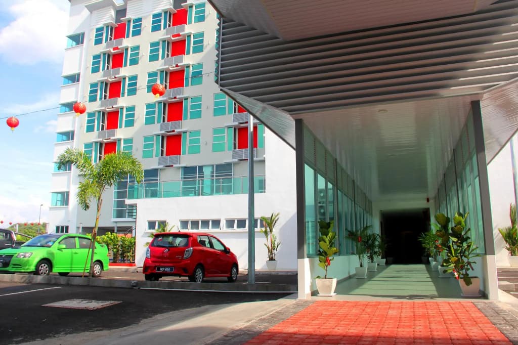 906 Premier Hotel - photo 16