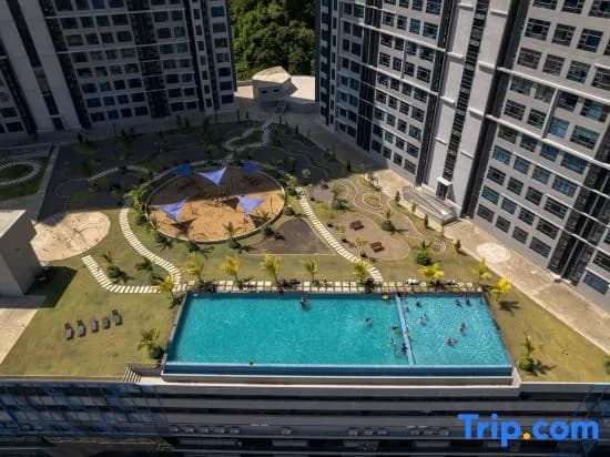 Jesselton Quay Seaview Suite by HayBay - photo 1