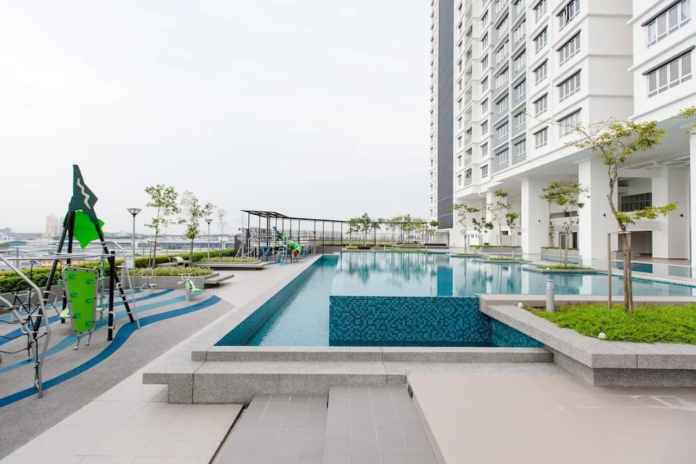 Rex Ollie The Edge Residence - photo 10