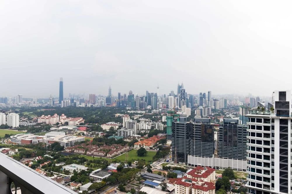 New! Contemporary 1BR Apartment @ Near Klcc - photo 13