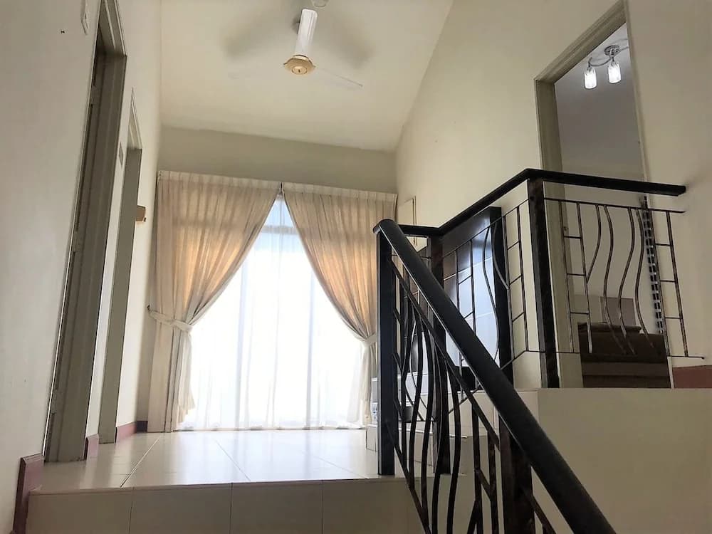 OYO 90476 Casa Azlinda Muslim Homestay I - photo 9