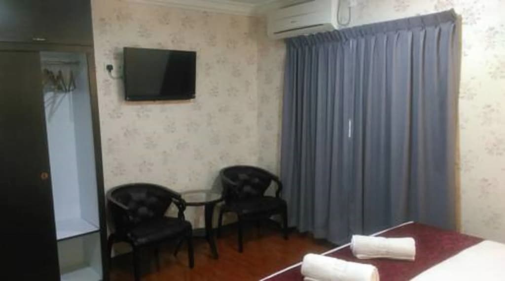 Classic Kinabalu Hotel - photo 6