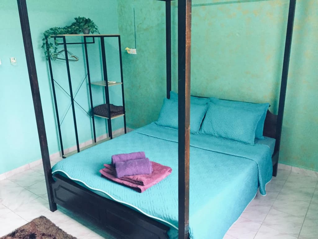 Deena Homestay (Utan Aji) - photo 4