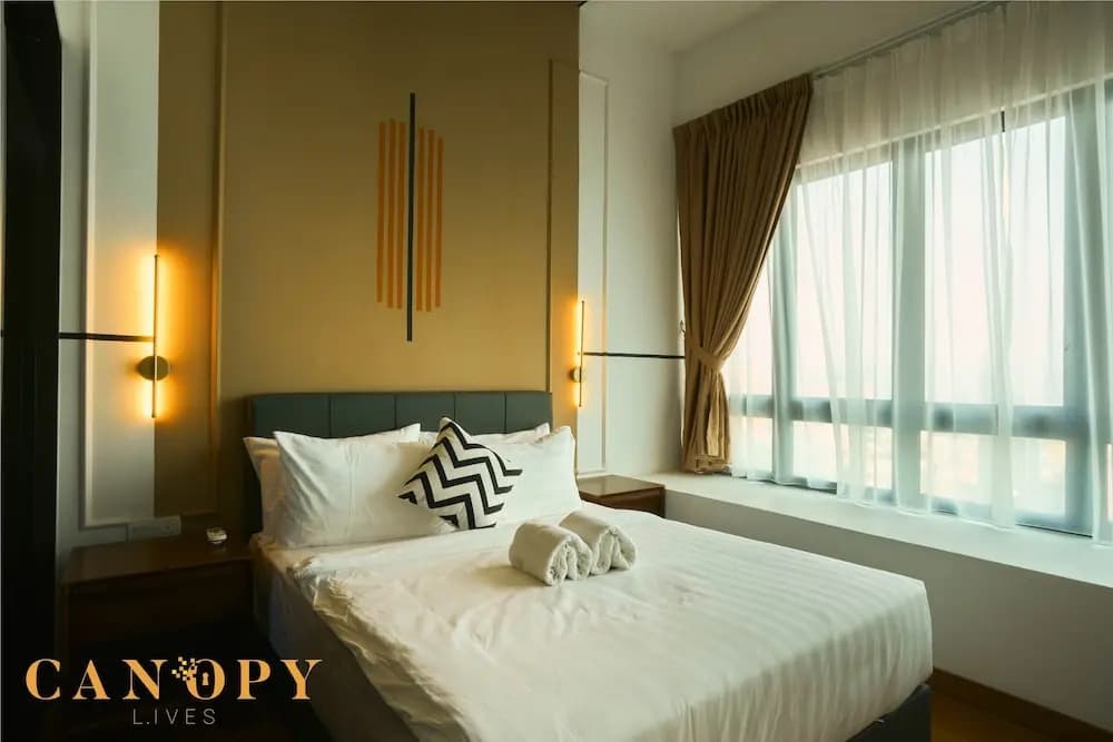 The Luxe & The Colony, KLCC - photo 7