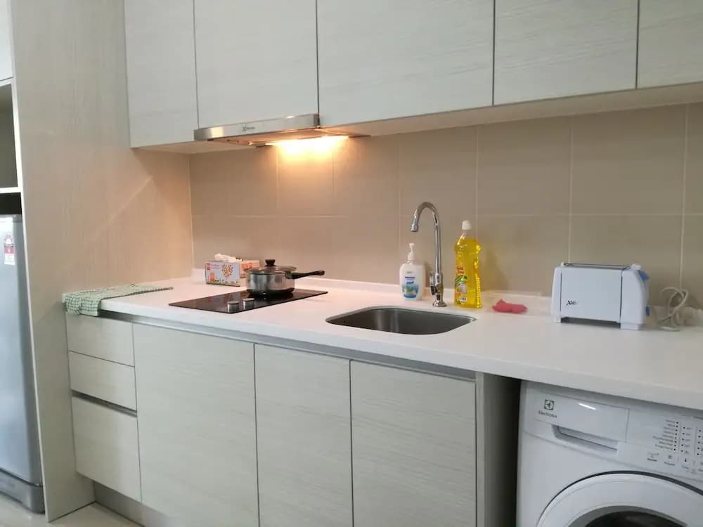 Sinar Rasa Homestay at I-Soho, I-City - photo 29