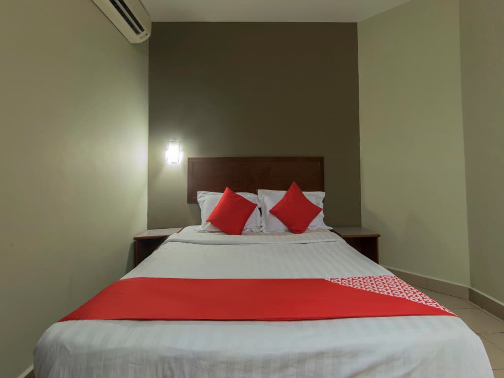Super OYO 828 Comfort Hotel Shah Alam - photo 3