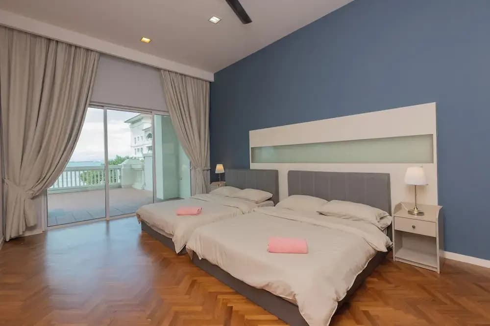 Straits Quay Waterside Suites - photo 13