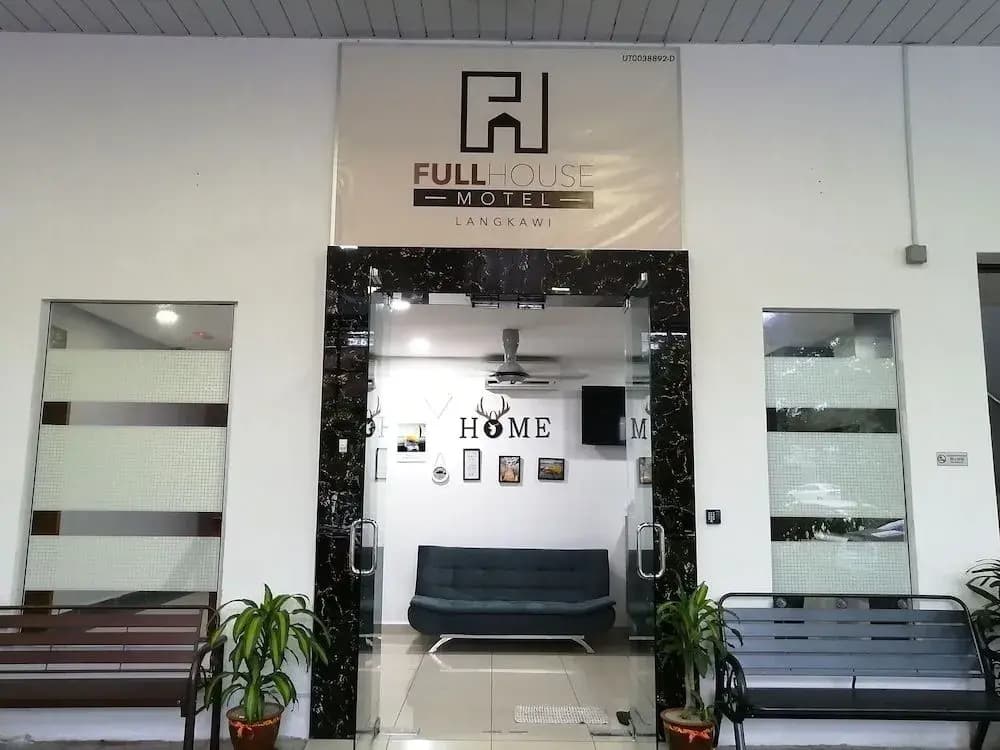 FullHouse Motel-Langkawi - photo 1