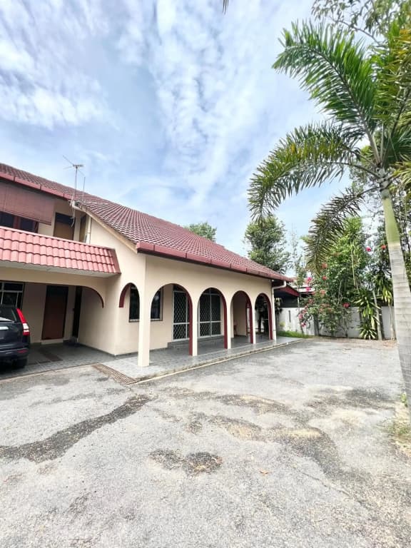 Teratai Homestay Batu Buruk - photo 1