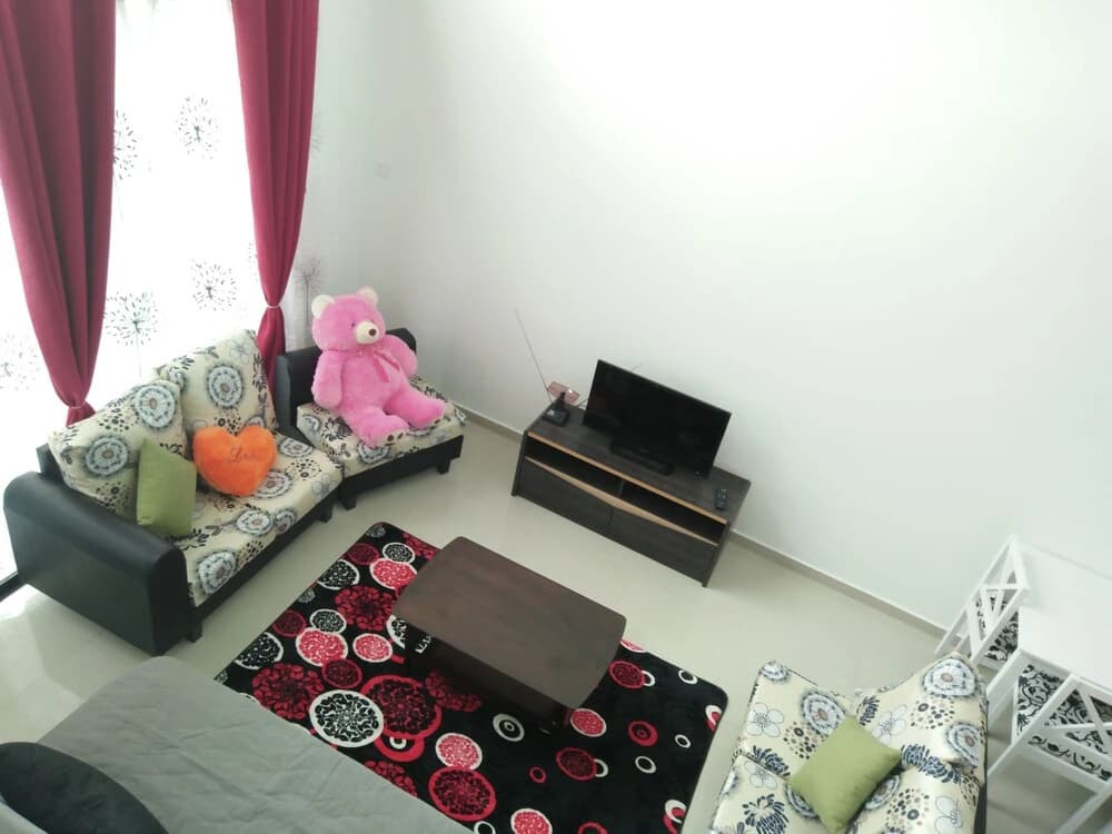 i-City Seksyen 7 Guesthouse ByKA - photo 3