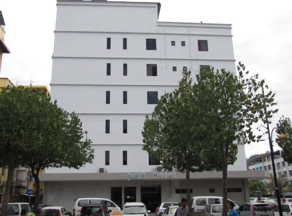 Park Hotel - photo 1