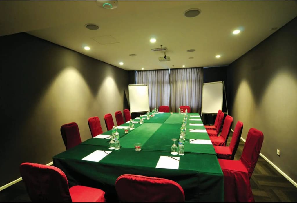 Kings Green Hotel - photo 15