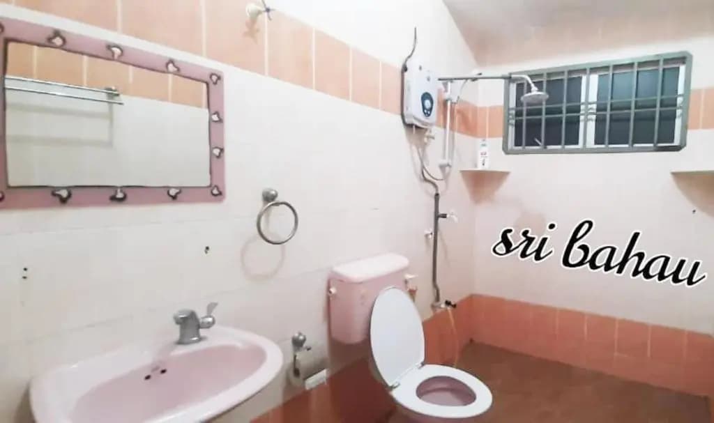 Hotel Sri Bahau - photo 4