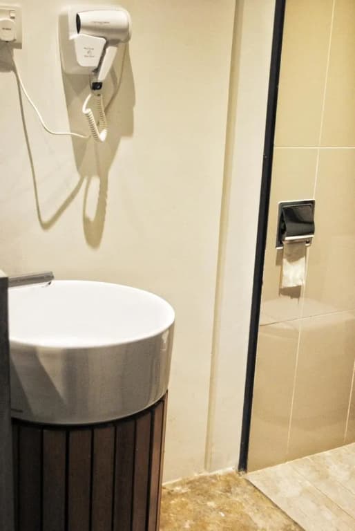 T+ Premium Hotel - photo 13