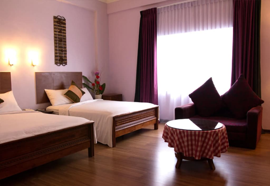 Hotel Maluri - photo 5