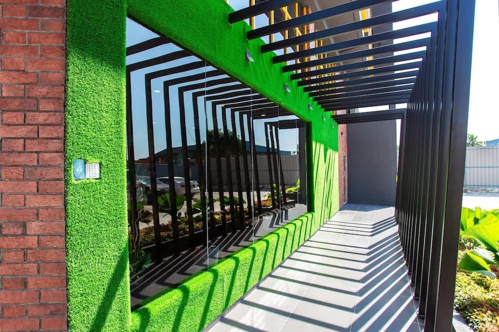 TLJ Hotel - photo 12