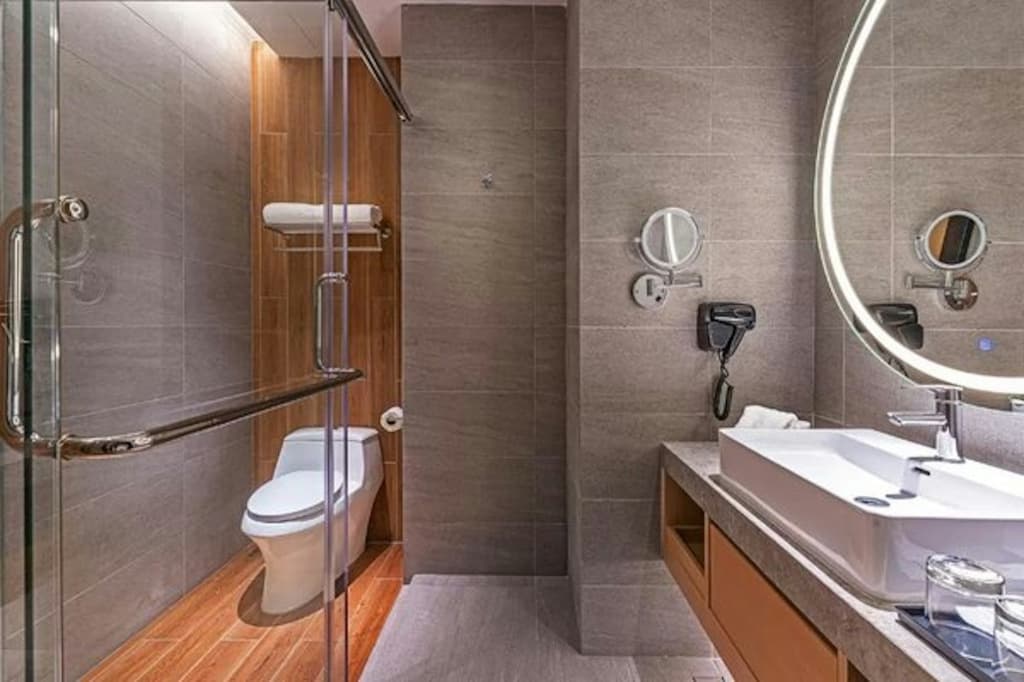 M World Hotel - photo 8