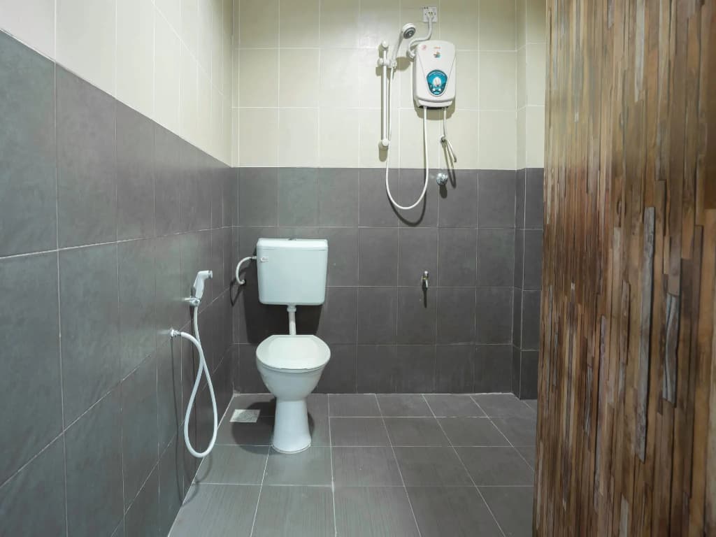 OYO 988 Malawati Ria Hotel - photo 7