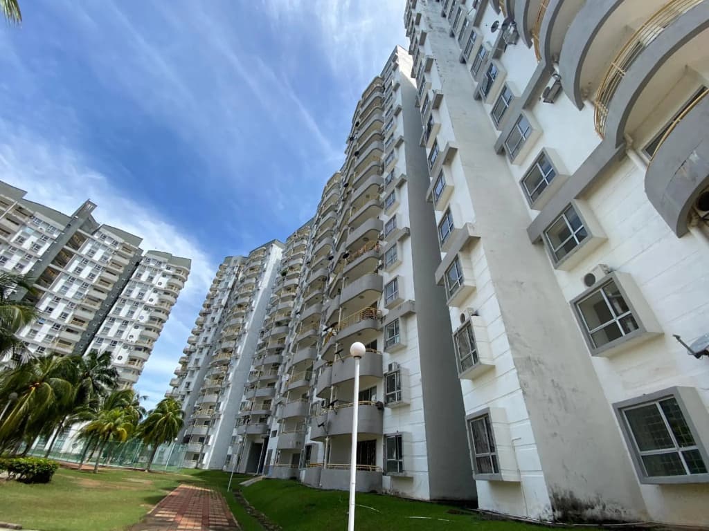 OYO 90374 Maya Apartment Bay View Villas - photo 3
