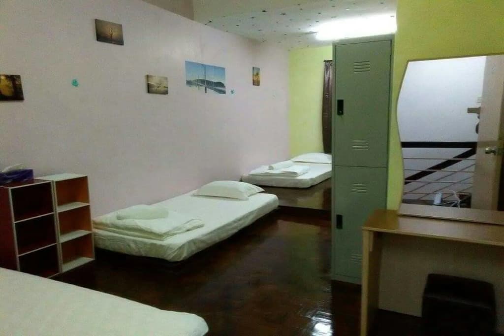 Three Little Birds Home - Hostel - photo 2