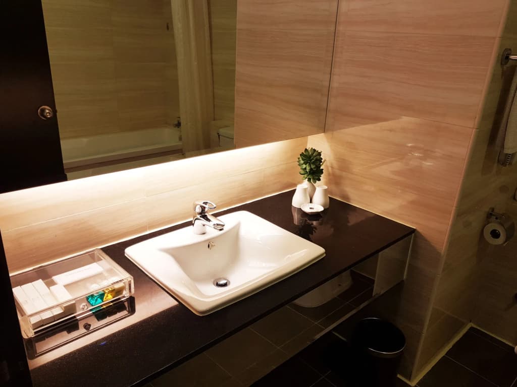 Pan Borneo Hotel Kota Kinabalu - photo 10