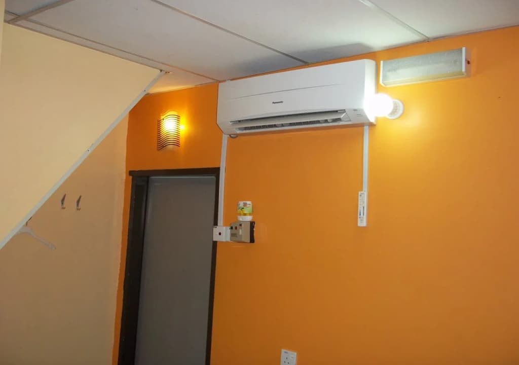 Ten Street Motel - photo 11