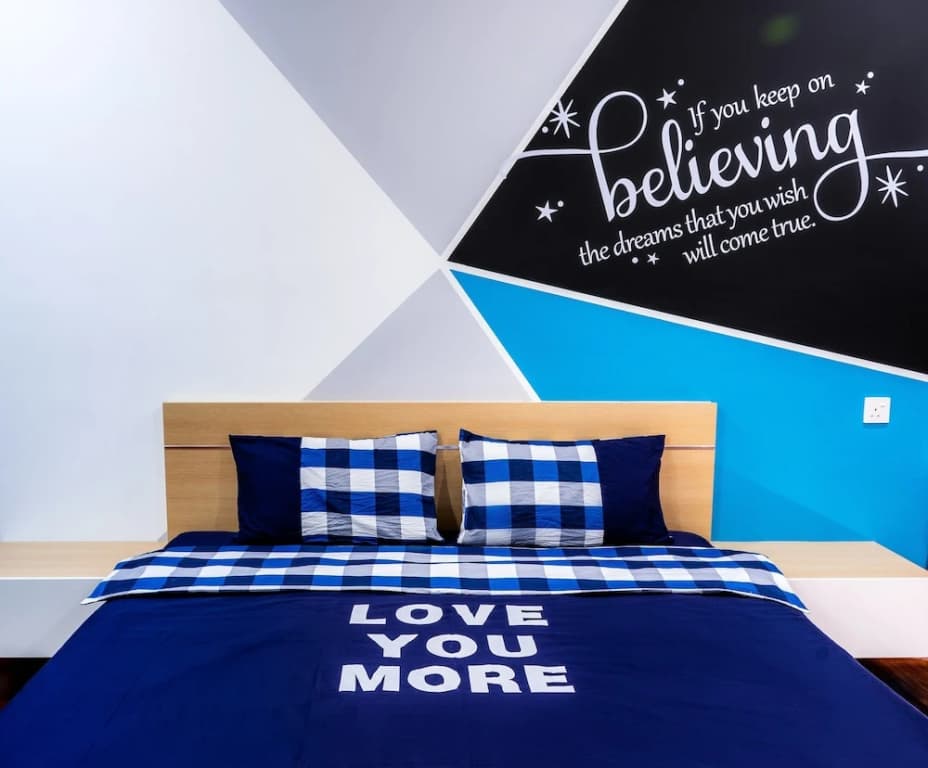 Southwest Designer's Suite by D Imperio Homestay - photo 2