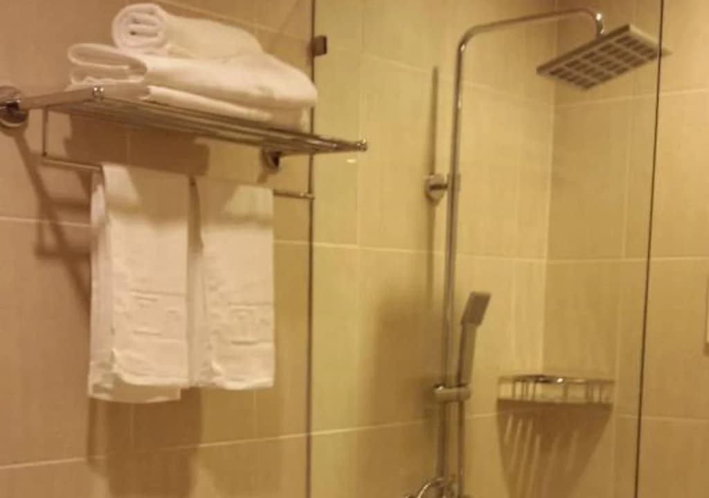 Tribeca Suites Kuching - photo 8