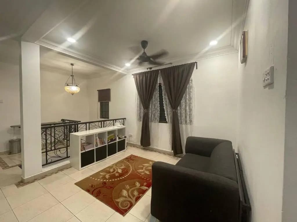 Homestay Laman Nuri, Kota Damansara - photo 6