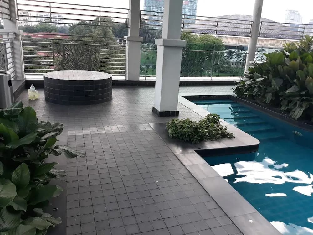 Sarang Vacation Apartment - photo 17