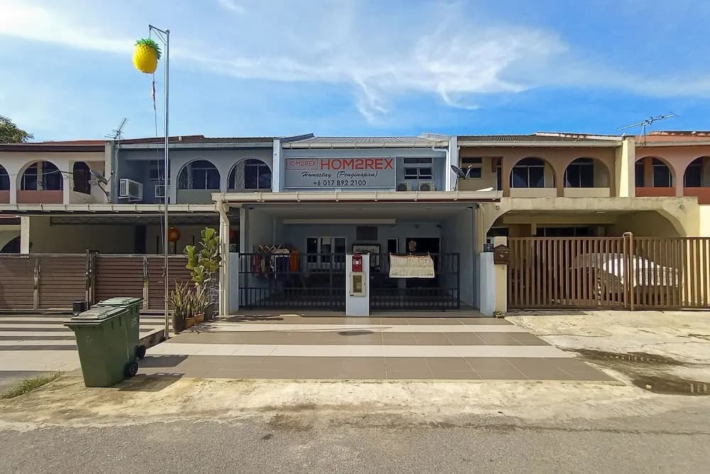 OYO HOME 90261 Hom2rex Kuching Homestay - photo 1