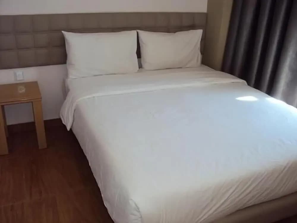 GM City Hotel - photo 7