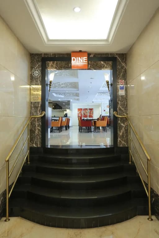 Hotel Sri Petaling - photo 28