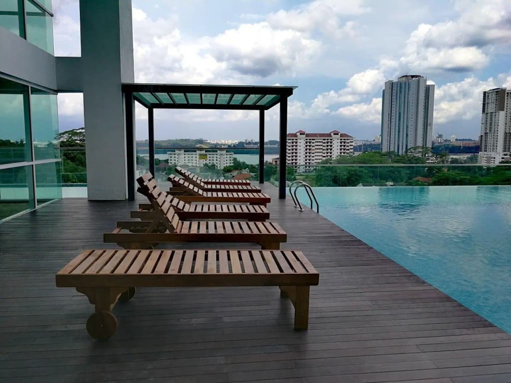 ❤️ HostaHome Couple Nest w/Jacuzzi NETFLIX Seaview - main photo