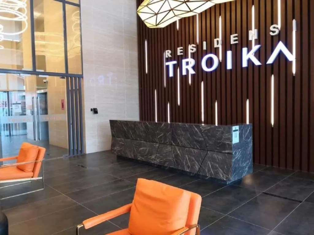Zulanie Suite at Troika Residence, Cozy & Comfort, Free Wifi & Netflix - photo 9
