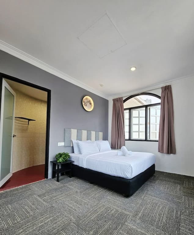 Luna Hotel by Moonknight - photo 2