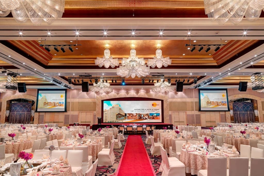 One World Hotel - photo 31