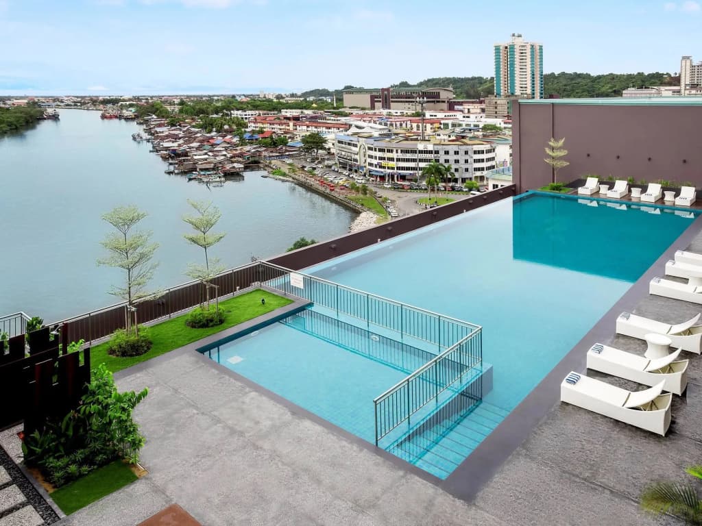 Pullman Miri Waterfront - photo 15