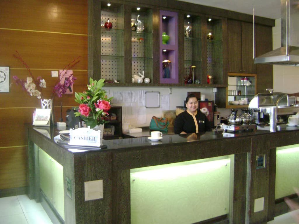 Crystal Crown Kuala Lumpur - photo 26
