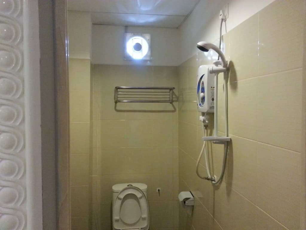 Easy Hotel - photo 8