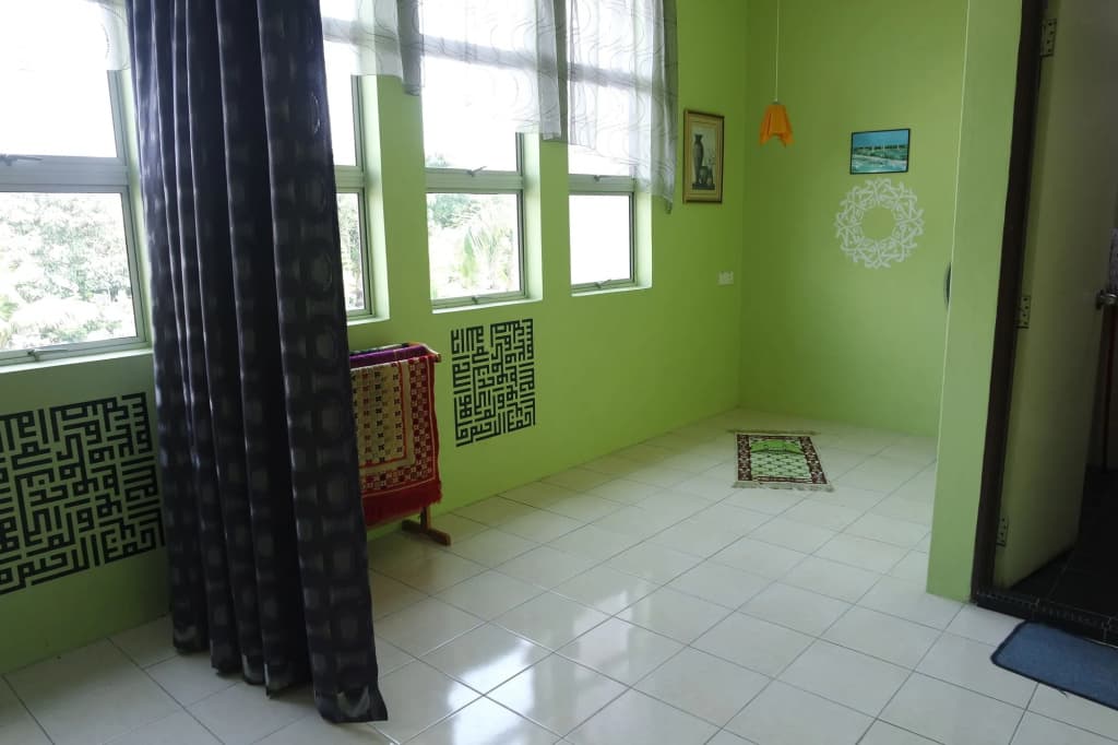 Hotel Ideal Senawang - photo 14