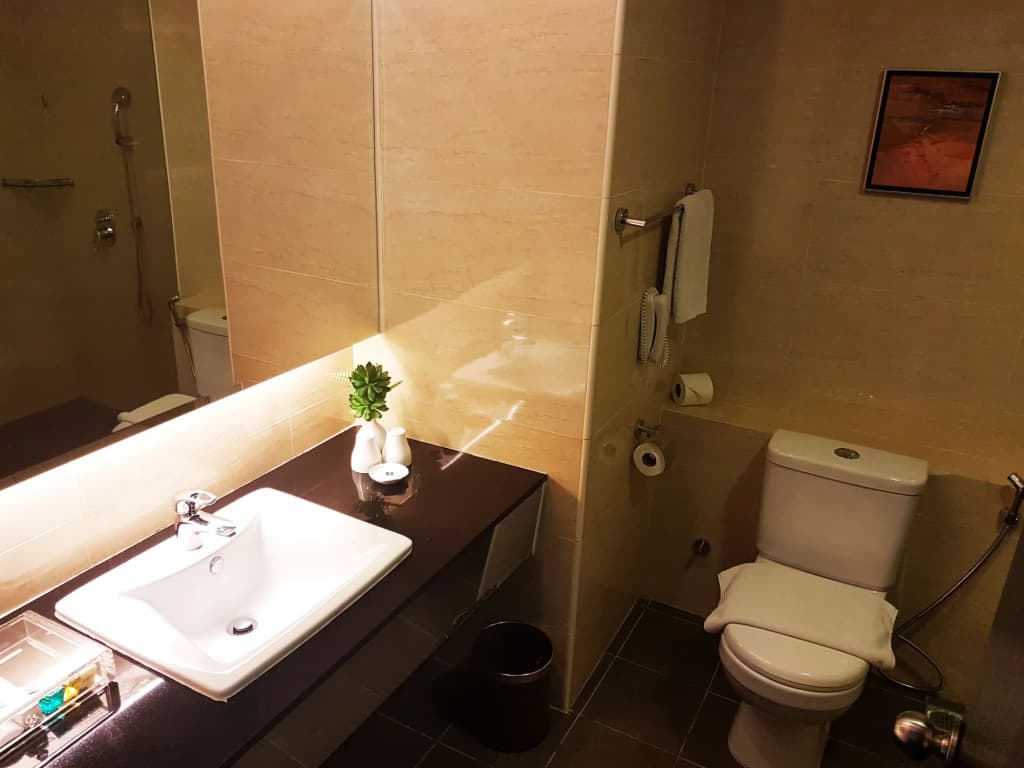 Pan Borneo Hotel Kota Kinabalu - photo 9