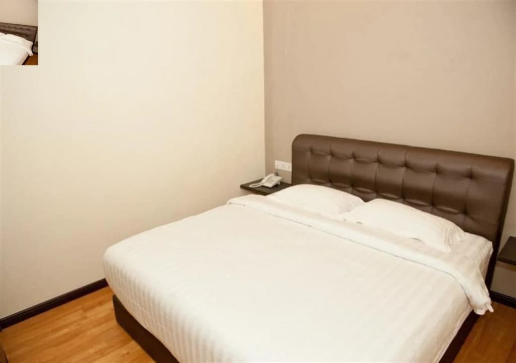 Starz Hotel - photo 2
