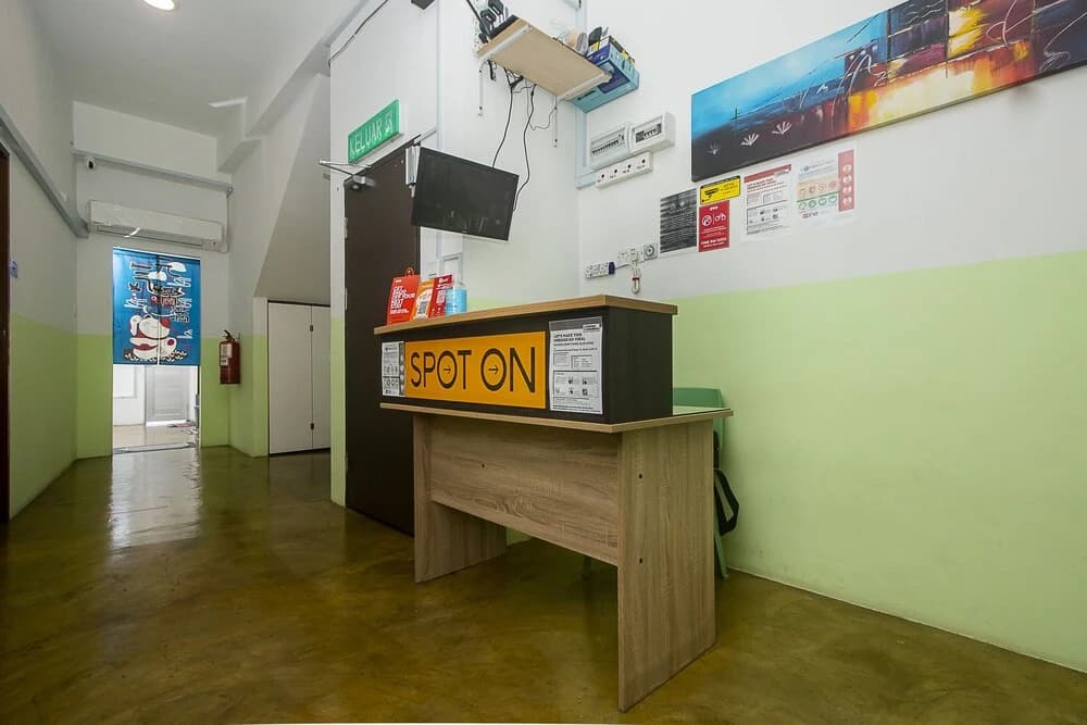 The Traveler Home by OYO Rooms - photo 1