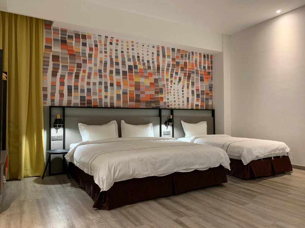 K Hotel - photo 2