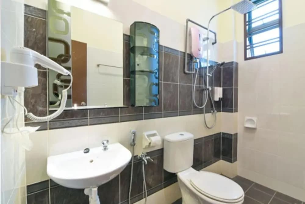 DaHong Five Star Homestay - photo 8