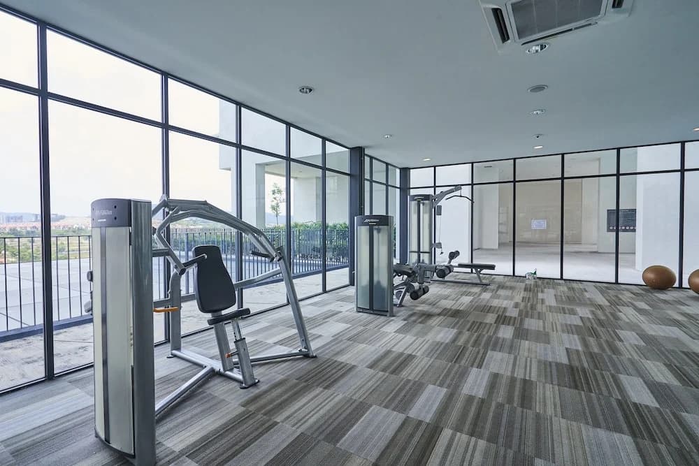 Oyo Home 89316 Special Studio Setia Alam Trefoil - photo 13