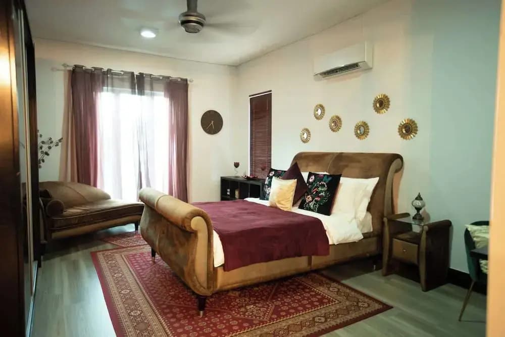Spacious Luxury 6BR Home in Kemensah, KL - photo 18