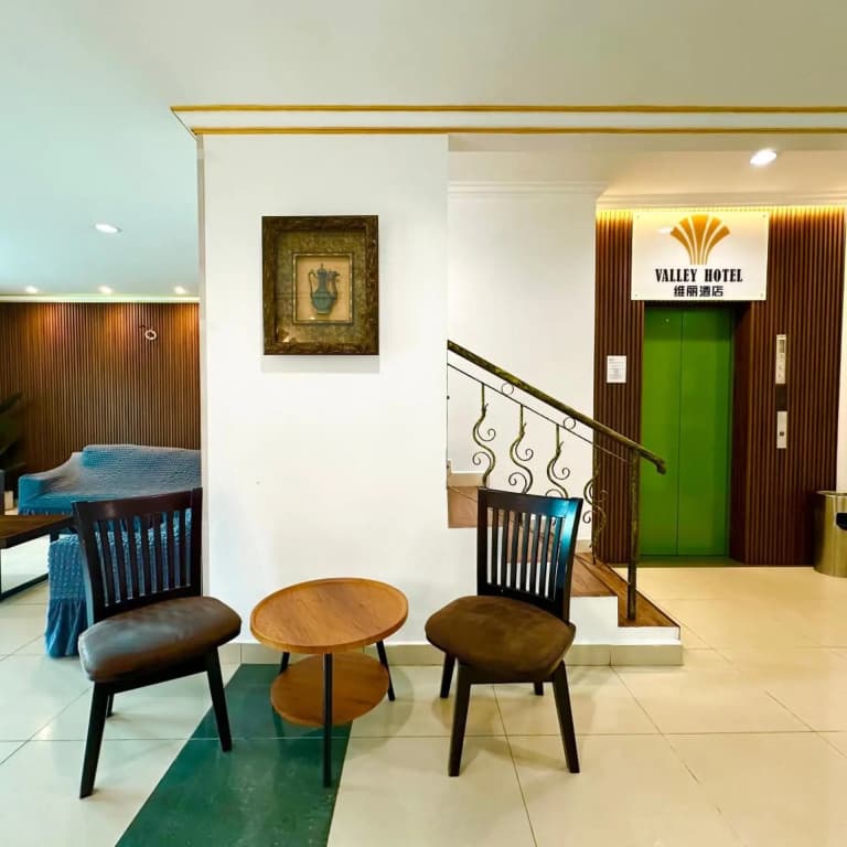 Valley Hotel - photo 10