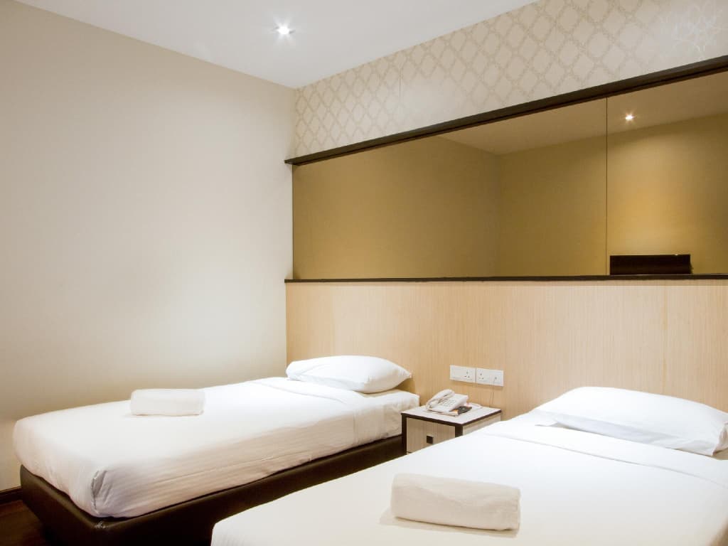 D Elegance Hotel - photo 7